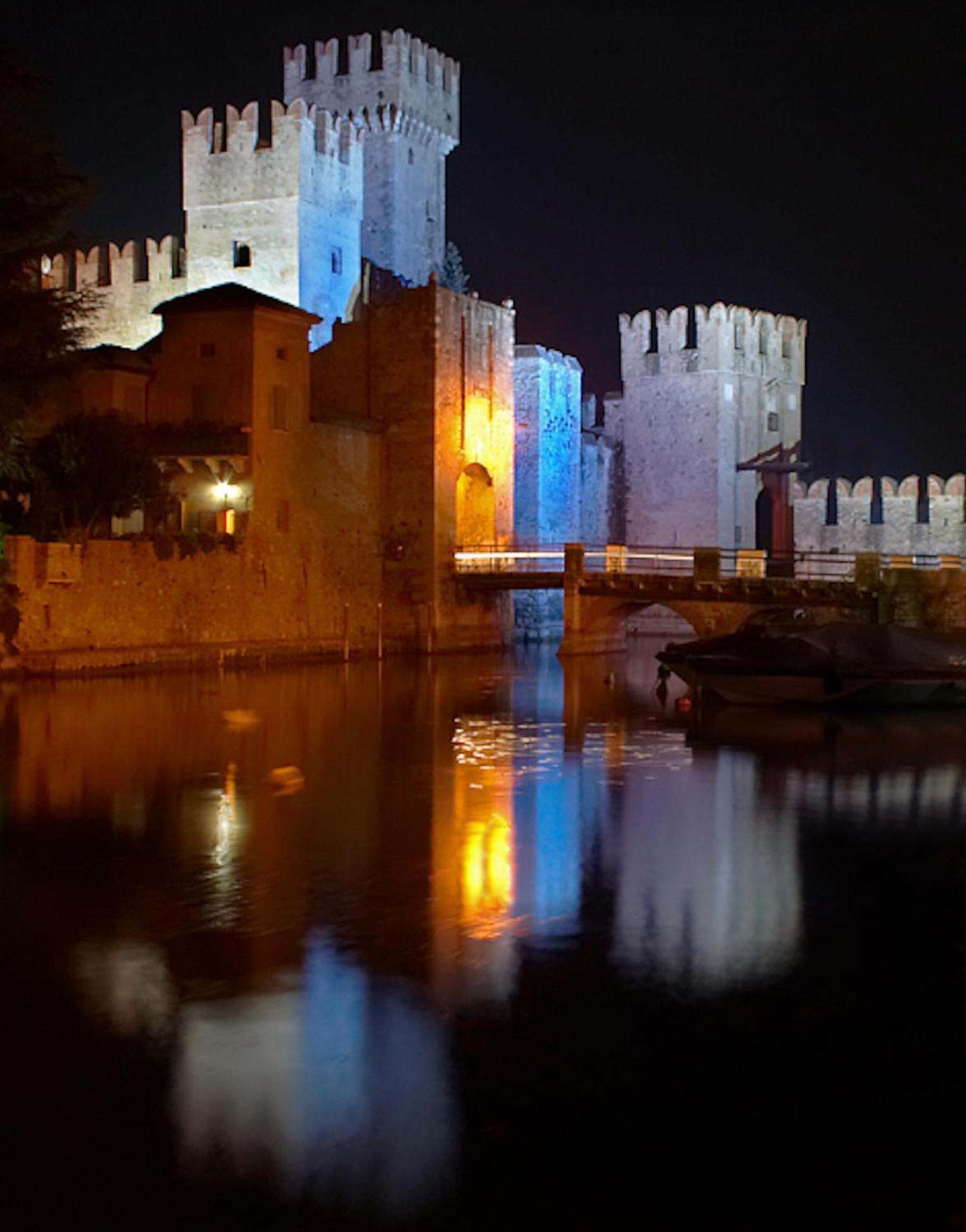 The Captain Apartment Sirmione Exterior photo